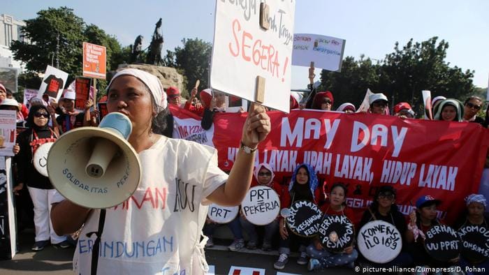 peningkatan gaji umr indonesia